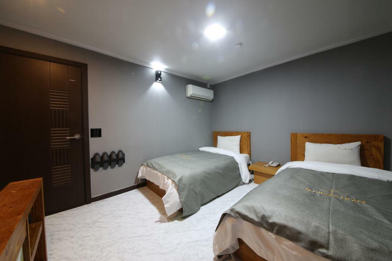 Gung Hotel Jeonju Dış mekan fotoğraf
