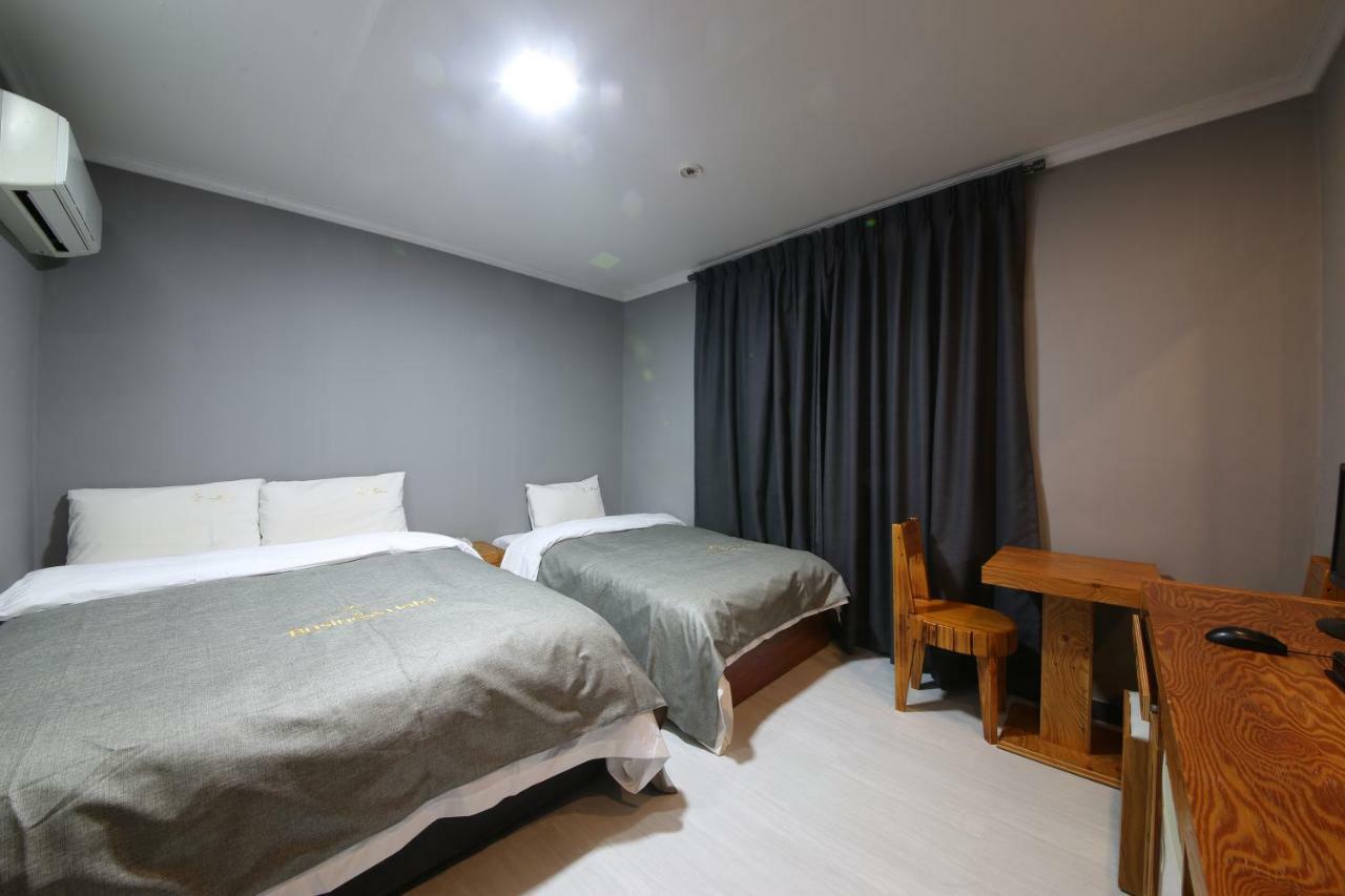 Gung Hotel Jeonju Dış mekan fotoğraf